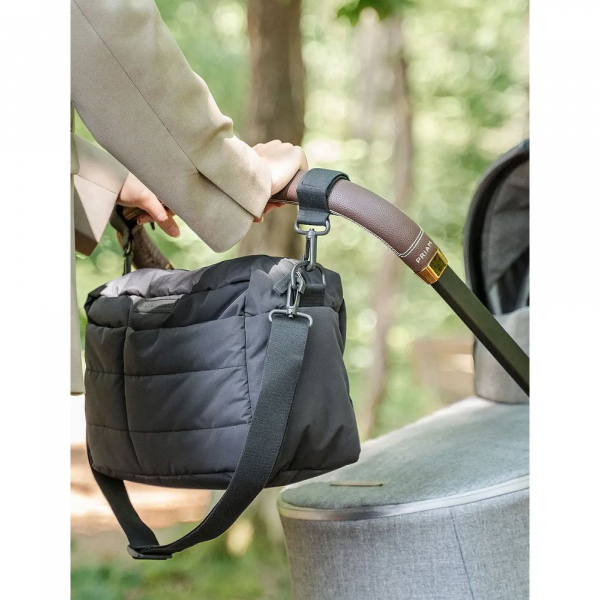 Sac de poussette matelassé noir Done by deer