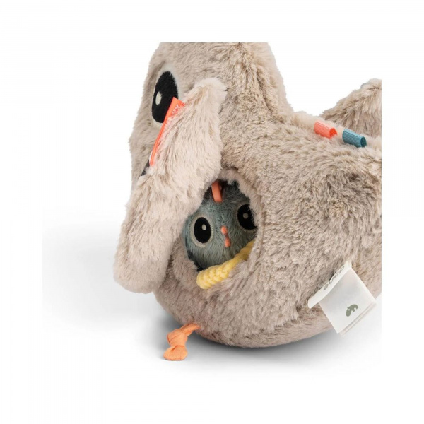 Jouet d'éveil hide&seek clucky sable Done by deer