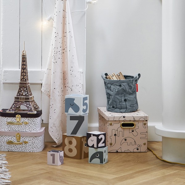 Jouet d'éveil bébé cubes à empiler deer friend Done by deer