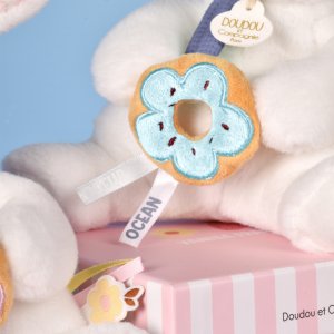 Doudou pantin lapin avec donut 20 cm Doudou et compagnie