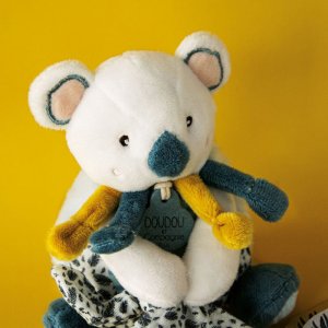 Peluche bébé pantin avec doudou yoca le koala Doudou et compagnie