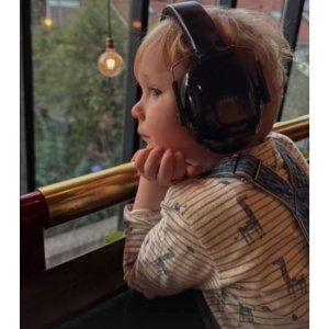 Casque anti-bruit enfant noir 36m+ Dooky