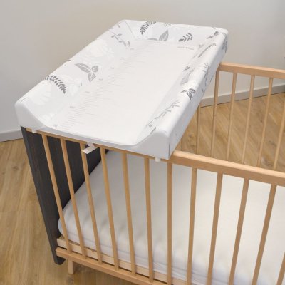 Plan à langer avec matelas intégré poème gris