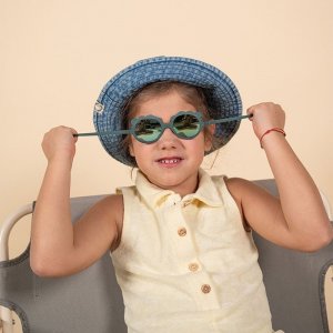 Lunettes de soleil bébé 1 - 2 ans lion vert Ki et la