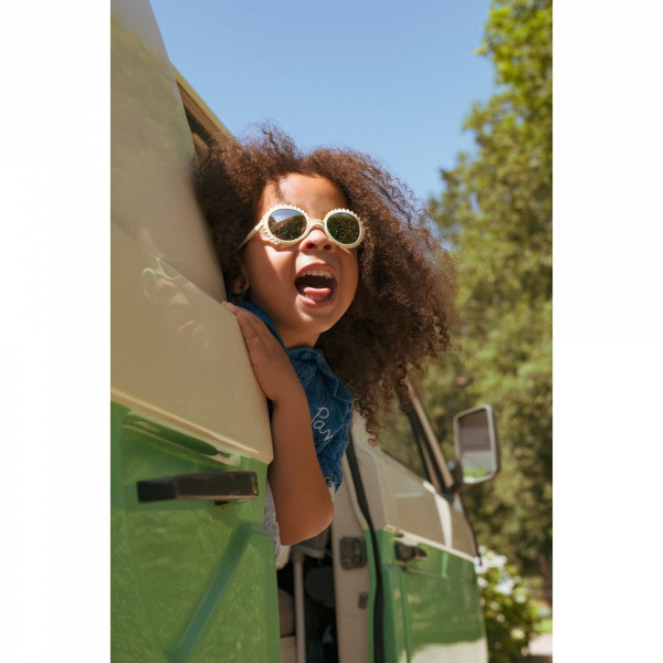 Lunettes de soleil 2-4 ans fleur beurre Ki et la