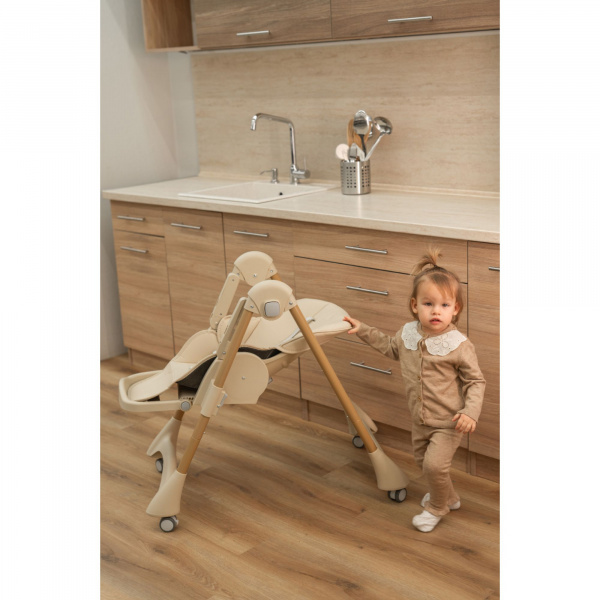 Chaise haute tummy noir Lorelli