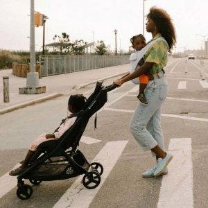 Poussette compacte metro 3 onyx black Ergobaby