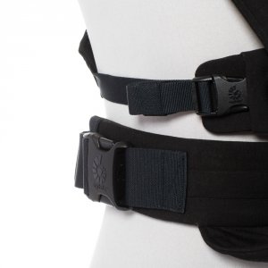 Porte-bébé embrace noir intense Ergobaby