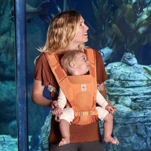 Porte bébé aerloom - corail Ergobaby