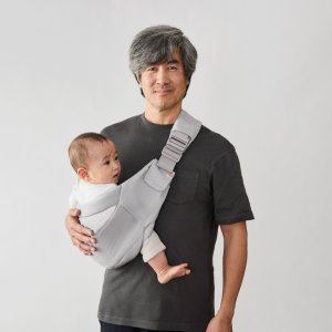 Porte bébé sling upsie Ergobaby