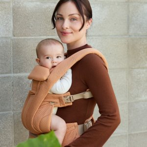 Porte bébé omni deluxe canyon clay mesh Ergobaby