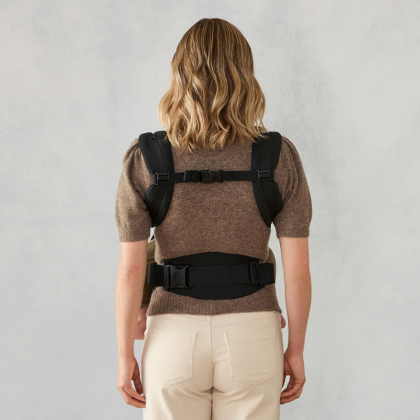 Porte bébé omni classic soft olive Ergobaby