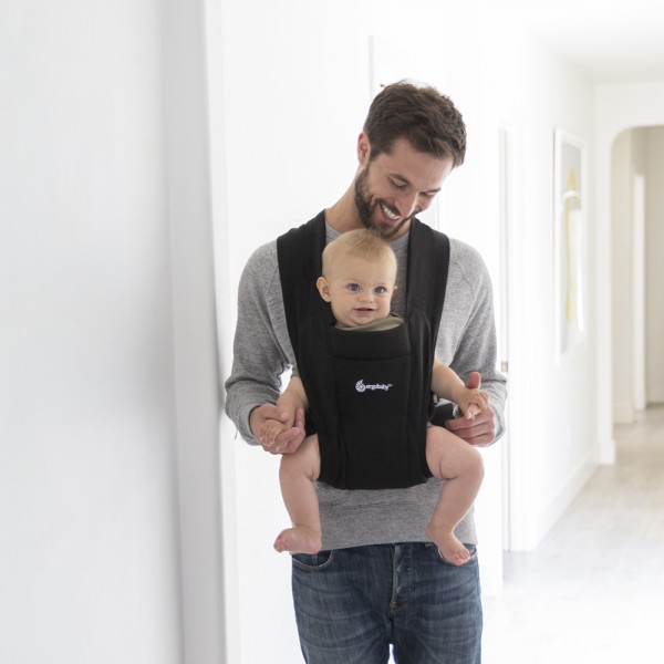 Porte-bébé embrace noir intense Ergobaby