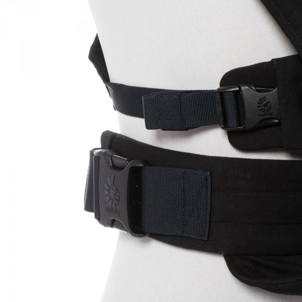 Porte-bébé embrace noir intense Ergobaby