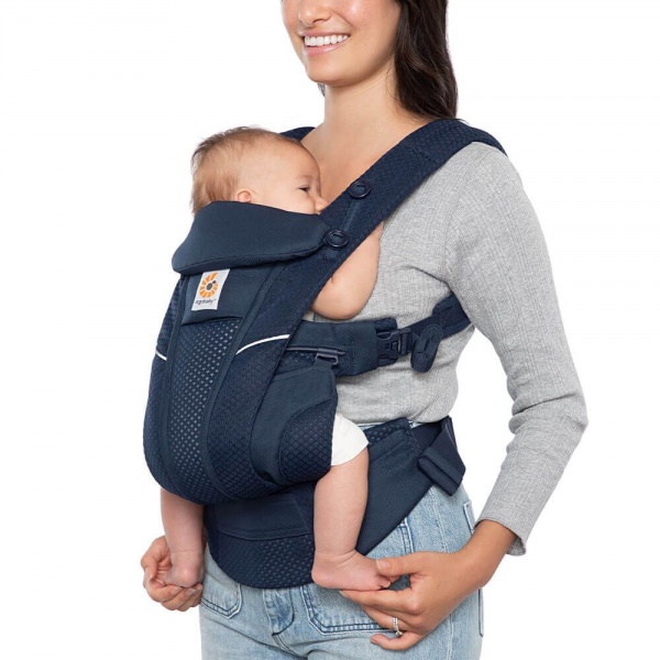 Porte bébé omni breeze bleu nuit Ergobaby
