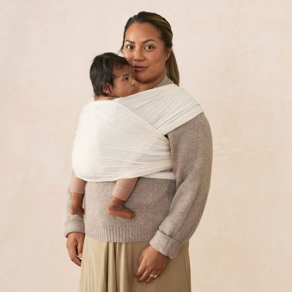 Écharpe de portage aura en tissu tricoté noir clair Ergobaby