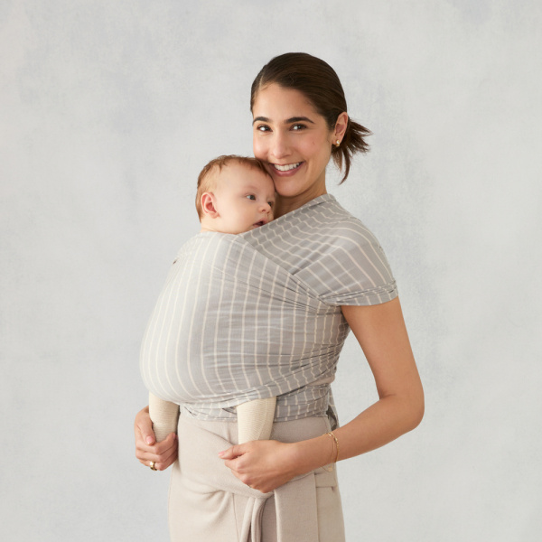 Écharpe de portage aura en tissu tricoté noir clair Ergobaby