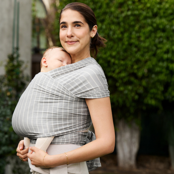 Écharpe de portage aura en tissu tricoté noir clair Ergobaby