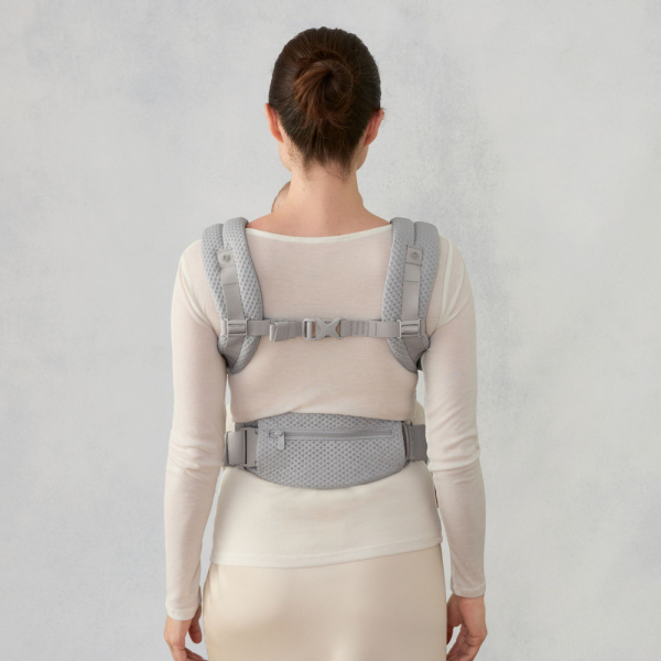 Porte bébé omni deluxe pearl grey mesh Ergobaby