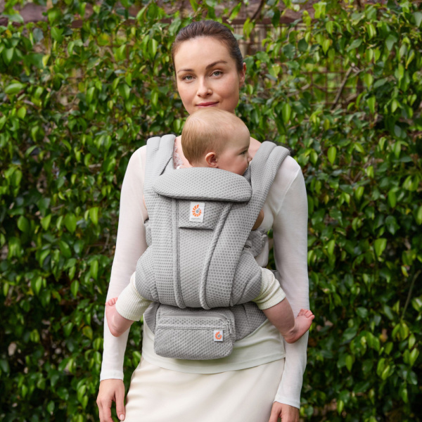 Porte bébé omni deluxe pearl grey mesh Ergobaby