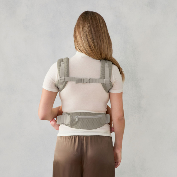 Porte bébé omni deluxe soft olive Ergobaby