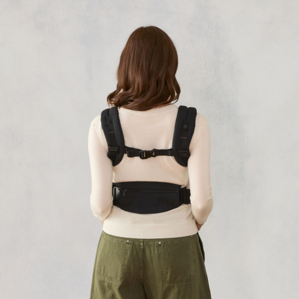Porte bébé omni deluxe onyx black Ergobaby