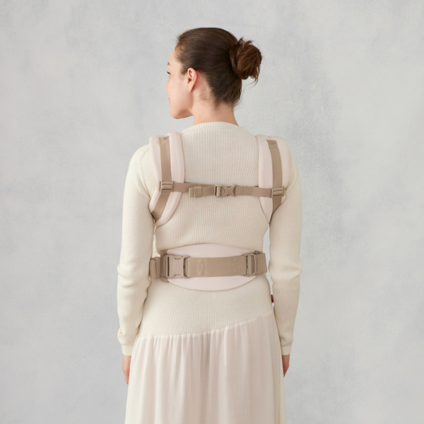 Porte bébé omni classic soft olive Ergobaby