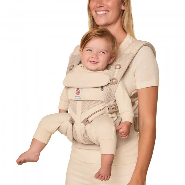 Porte bébé omni classic natural beige Ergobaby