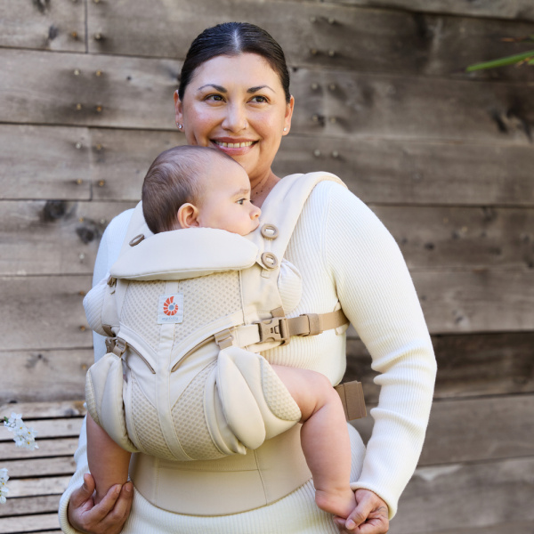 Porte bébé omni classic soft olive Ergobaby