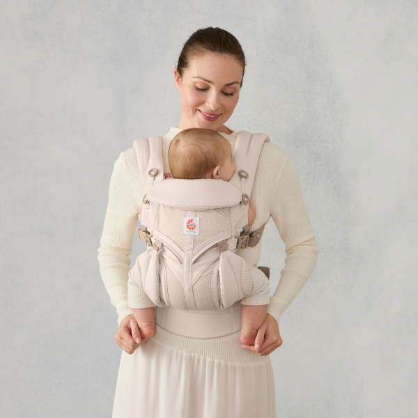 Porte bébé omni classic soft olive Ergobaby