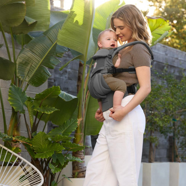 Porte bébé omni classic soft olive Ergobaby
