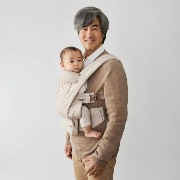 Porte bébé omni deluxe natural beige Ergobaby