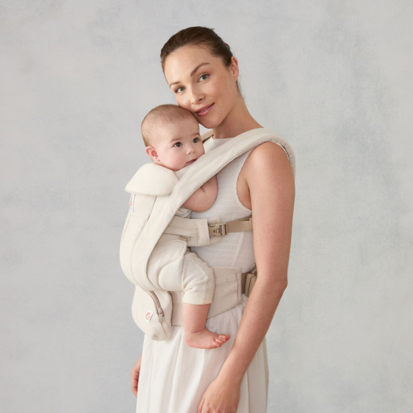 Porte bébé omni deluxe natural linen Ergobaby
