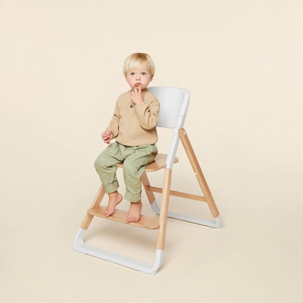 Chaise haute évolutive evolve bois naturel Ergobaby