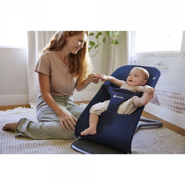 Transat bébé evolve bleu nuit Ergobaby