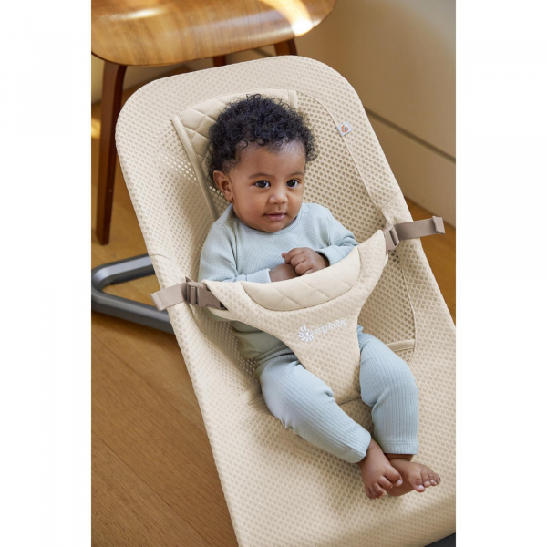Transat bébé evolve en tissu mesh crème Ergobaby