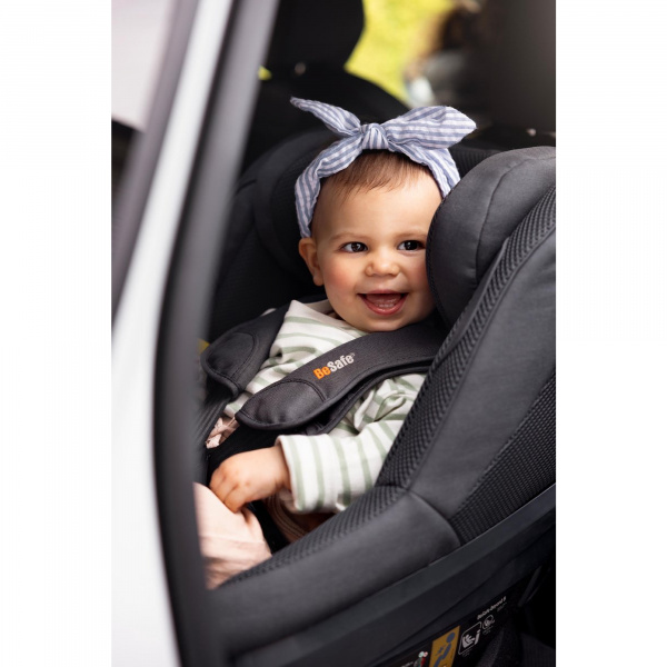 Siège auto beyond 2 360 - dark sand soft breeze Besafe