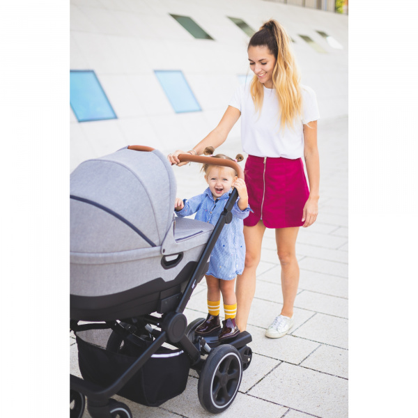 Planche à roulettes poussette noir gris Fillikid