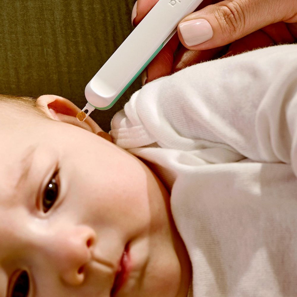 Curette bébé 3-en-1 nez, ongles et oreilles Frida