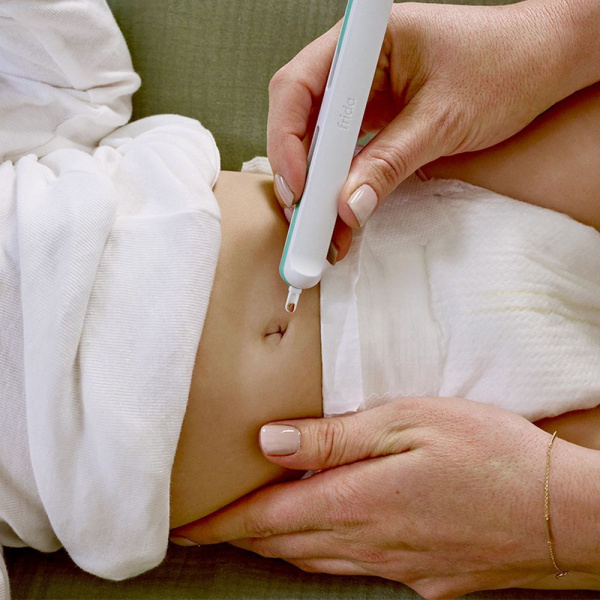 Curette bébé 3-en-1 nez, ongles et oreilles Frida