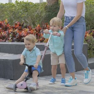 Go up active lights eco framboise Globber