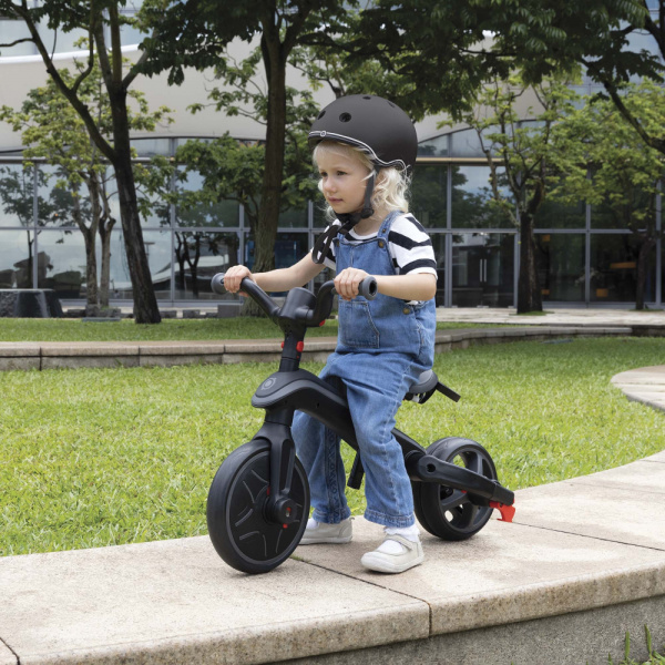 Tricycle explorer 4 en 1 évolutif et pliable noir et gris Globber