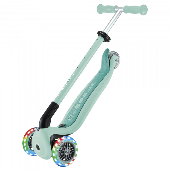 Trottinette évolutive go up active plus lights pastel menthe et menthe foncée Globber