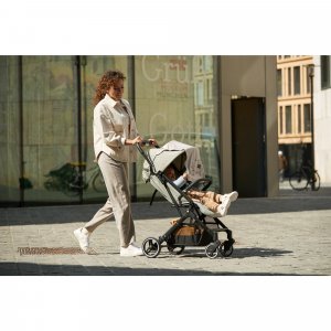 Poussette compacte travel n care plus green Hauck