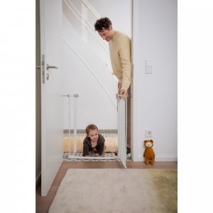 Barrière de sécurité clear step autoclose avec extention Hauck