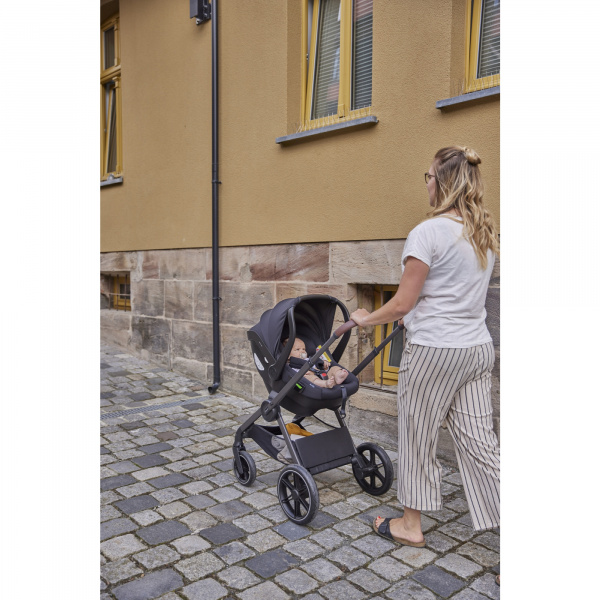 Siège auto bébé drive n care black Hauck