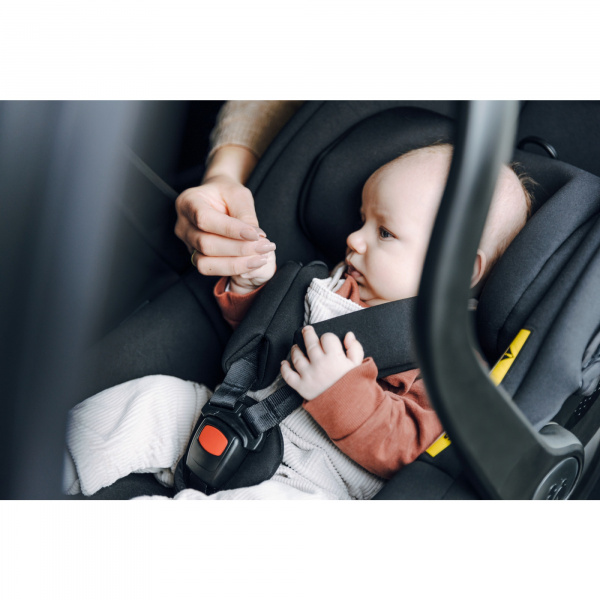 Siège auto bébé drive n care black Hauck