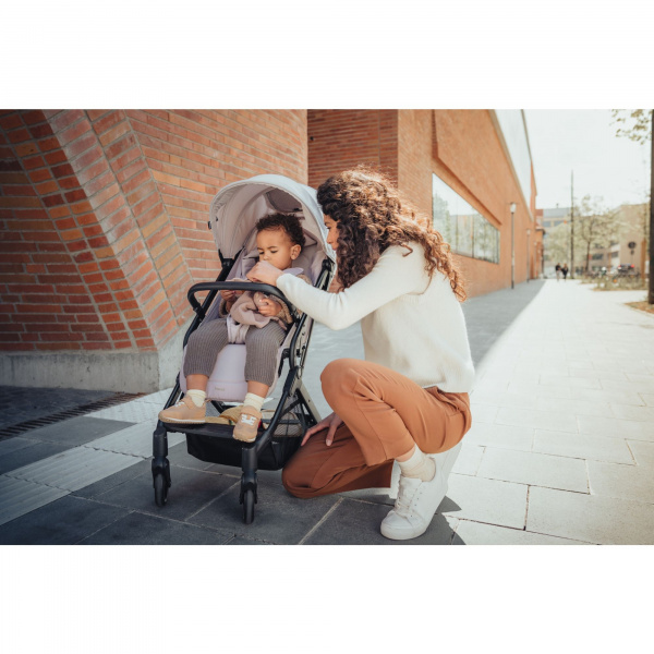 Poussette compacte travel n care black Hauck