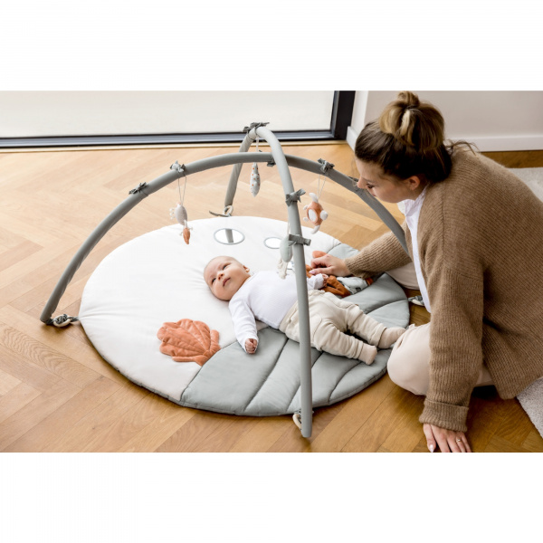 Tapis de jeu relax n watch Hauck