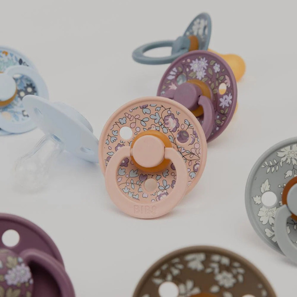 Pack de 2 sucettes colour caoutchouc liberty 0-6 mois eloise blush mix Bibs